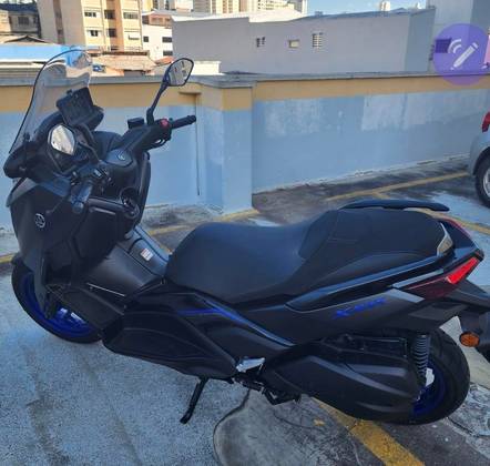 YAMAHA XMAX 300 CONNECTED ABS 